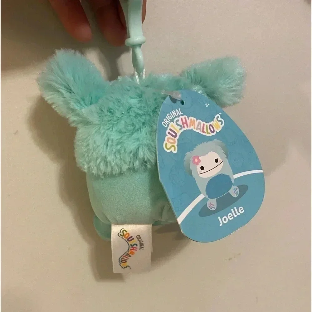 NWT Squishmallow Joelle the Bigfoot Backpack‎ Clip Charm 3